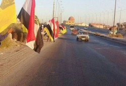 سلسلة بشرية لثوار كفر الدوار تحت شعار " كفاية هدم "