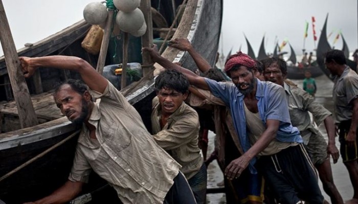 ميانمار تعتقل طاقما صحفيا يعمل لحساب التلفزيون التركي