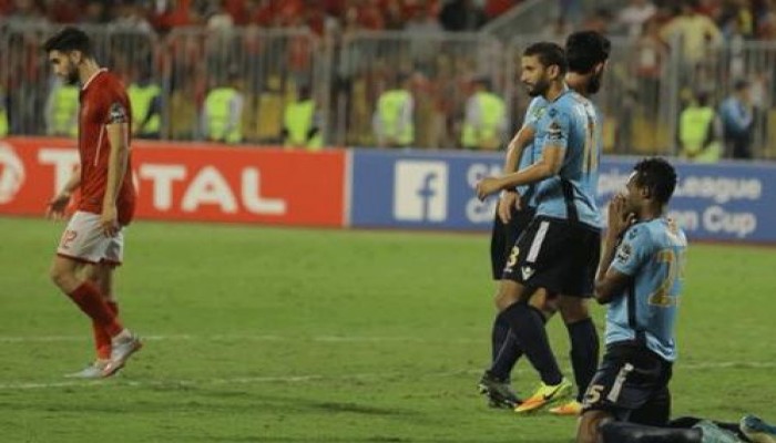 الكاف يعلن موعد وحكم مباراة الأهلي والوداد بإياب النهائي الأفريقي