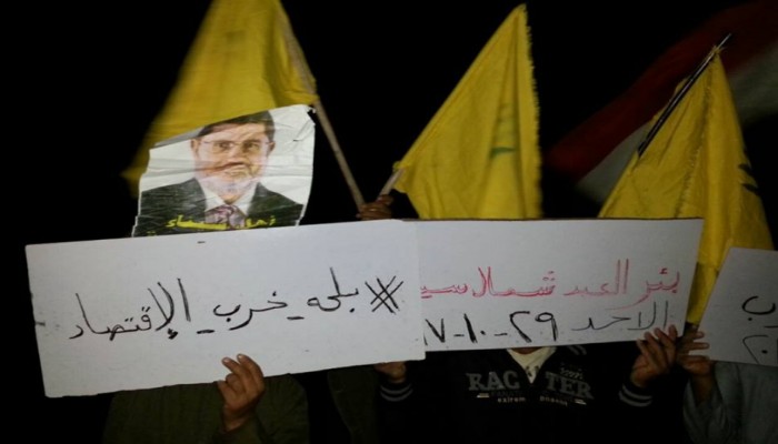 فعالية ليلية لثوار بئر العبد تنديدا بحكم العسكر