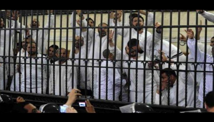 حجز محاكمة 28 معتقلًا بهزلية "خلية دمياط" للحكم