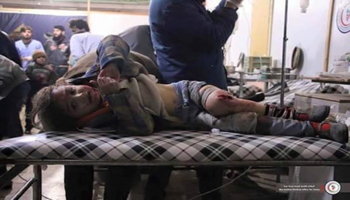 بينهم أطفال .. قتلى بقصف للنظام على مدرسة بالغوطة