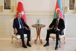 أردوغان: سيكون بمقدور مواطنينا السفر عبر القطار من "قارص" إلى الصين