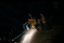 سلسلة بشرية لأهالي مركز دمنهور تنديداً بإخفاء "سمية ماهر"