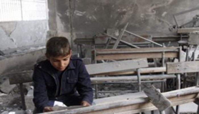 أطفال الغوطة الشرقية يحاربون الأمية ببطون خاوية