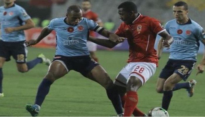 تشكيل الوداد المتوقع.. عموتة يستقر على بديل "أوناجم" وعودة قائد الدفاع