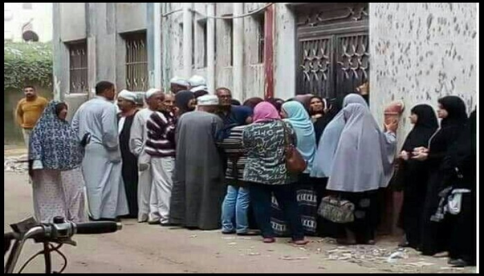 أبواب المصالح الحكومية مغلقة في وجه المواطنين بكفر الدوار