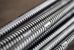 استقرار أسعار الحديد.. و المصريين يسجل 11 ألفا و900 جنيه للطن