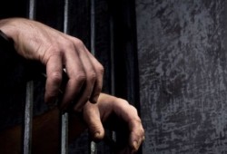 اعتقال مواطنين بالبحيرة وإدانات حقوقية لاستمرار إخفاء سمية وآخرين