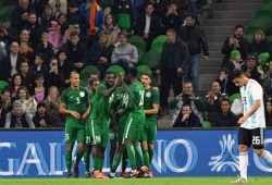 نيجيريا تسحق الأرجنتين برباعية في غياب ميسي