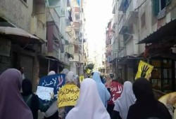 أحرار الإسكندرية يتظاهرون من الرمل رفضا لجرائم العسكر