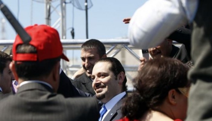 الحريري في فرنسا وماكرون يستقبله "رئيسا للوزراء"