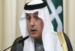 حماس تستهجن تصريحات للجبير طالب فيها قطر بالتخلي عنها