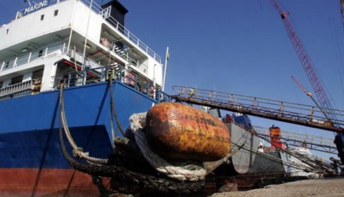 نقابة ميناء عدن تتهم جهات بتدميره ومنع استعادة مكانته