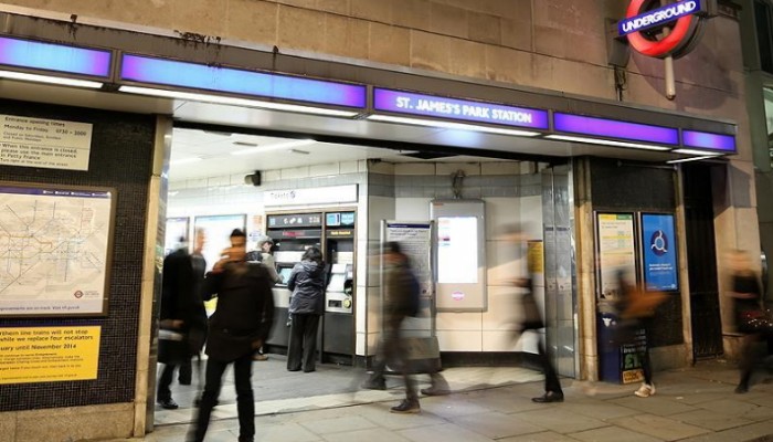 إجلاء مواطنين من محطة مترو وسط لندن على خلفية إطلاق نار