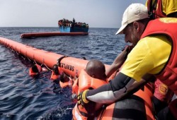 مقتل 31 مهاجرا غرقًا وإنقاذ 200 قبالة ليبيا