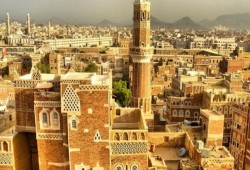 مقاتلات التحالف تشن غارات على مواقع عسكرية جنوبي صنعاء