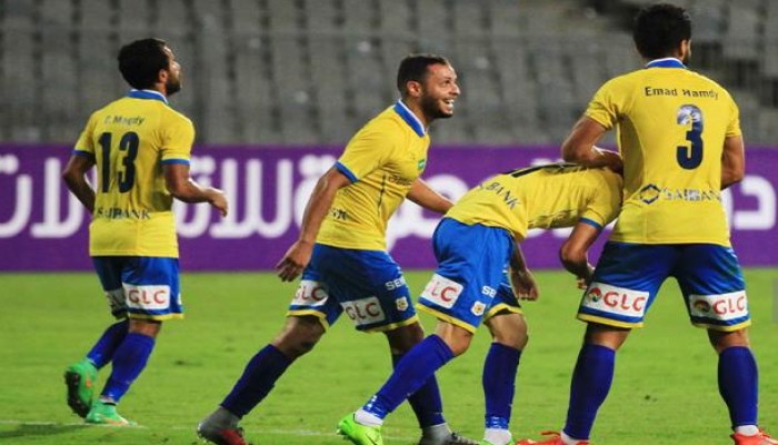 الإسماعيلي يتعادل ويمنح الأهلي فرصة الاقتراب من صدارته بالدوري المصري