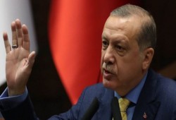 أردوغان مخاطبا ترامب: قرارك يضع المنطقة بحلقة من النار
