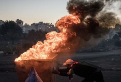 "حماس" تدعو الفلسطينيين لمواصلة الاشتباك مع جيش الاحتلال