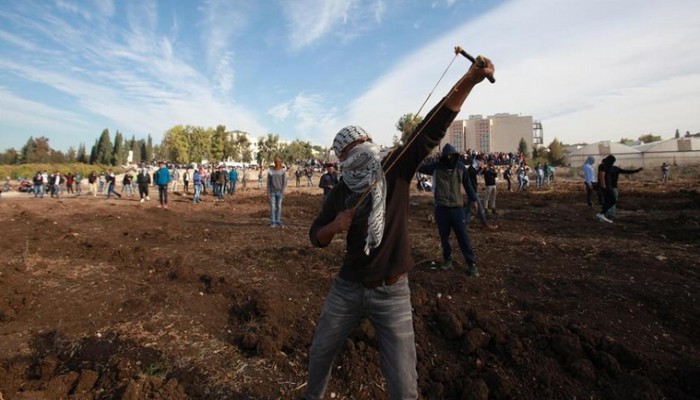 إصابة 73 فلسطينيا في مواجهات بالضفة وغزة‎