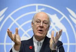 دي ميستورا يعلن فشل مفاوضات جنيف والنظام يعلق