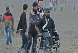 إبراهيم أبو ثريا .. رحل حارس الحدود "المقعد"(فيديو)