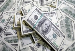 حكومة الانقلاب تنفي ارتفاع سعر الدولار لـ23 جنيها في البنوك