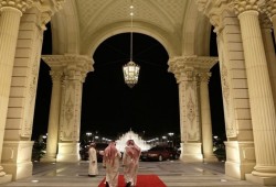 الكشف عن خروج محتجزين جدد من نزلاء "الريتز" بعد تسويات