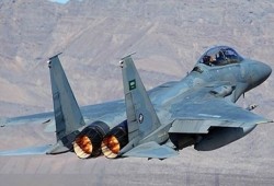 مقاتلات التحالف تجدد غاراتها باليمن واتهامات لها بقتل مدنيين