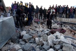 مقتل 7 مدنيين في غارة على ريف إدلب السورية