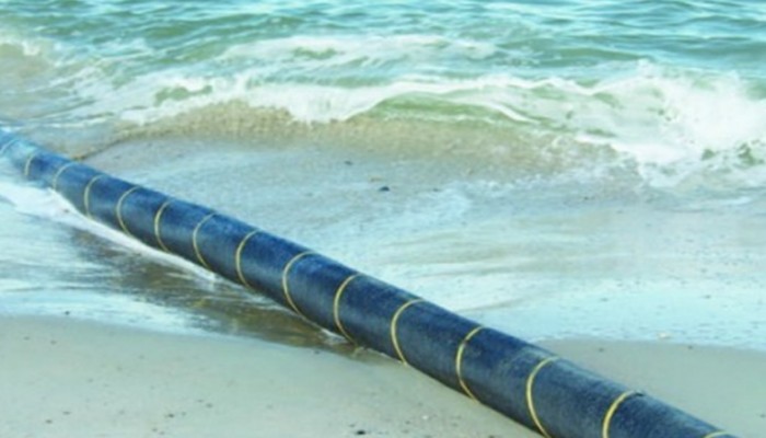 عواقب قطع روسيا كابلات الإنترنت البحرية.. أقل بكثير من قطع مصر لها