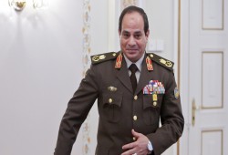 تلويحات بالانسحاب.. هل يفشل السيسي في إيجاد كومبارس لمسرحية الانتخابات؟