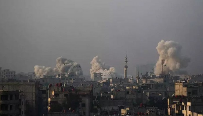 خلال 24 ساعة.. مقتل 10 مدنيين إثر قصف النظام لغوطة دمشق