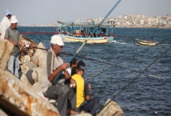 حماس: لا مبرر لإطلاق النار على الصيادين المحاصرين