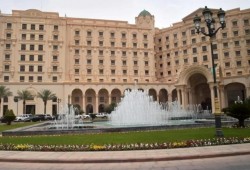 بعد أن تحول لسجن للأمراء.. "ريتز كارلتون" يستأنف عمله قريبا