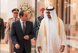 “الصوت والضوء” هل يعدُّ خطوة إماراتية على طريق “احتلال مصر”؟