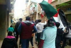 مسيرة ترفع أعلام مصر لثوار كفر الدوار مع بداية أسبوع "يناير الحرية"
