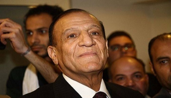 عنان يترشح.. "حرب عسكرية" في مسرحية انتخابات الرئاسة ويصف السيسي بالفاشل
