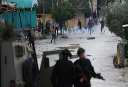 إصابة 3 مواطنين بمواجهات مع الاحتلال في القدس