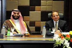 رويترز: السعودية تلجأ للاقتراض الخارجي بعدما أضاع السيسي أموالها