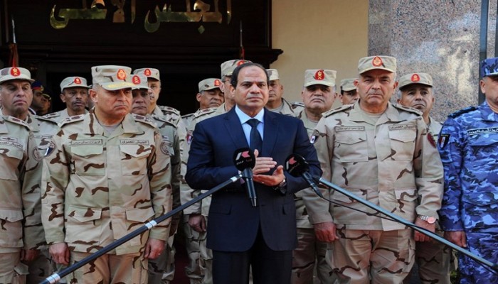 هل يخشى السيسي انقلابا عليه من المؤسسة العسكرية؟