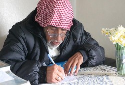 إمام سوري: إرهابيو "ب ي د" اقتحموا المسجد ومزقوا المصاحف