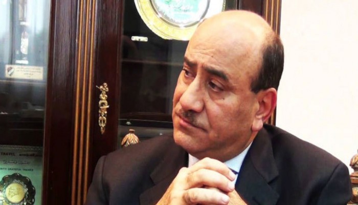 بلطجية يعتدون على المستشار "هشام جنينة" بالأسلحة البيضاء.. والااخلية تحتجزه