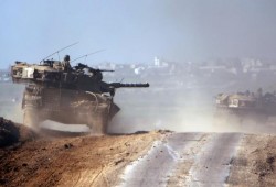 المقاومة بغزة ترفع درجة التأهب مع رصد حشود إسرائيلية على الحدود