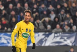 نيمار يعلن الحرب على برشلونة ويُطالب بمستحقاته