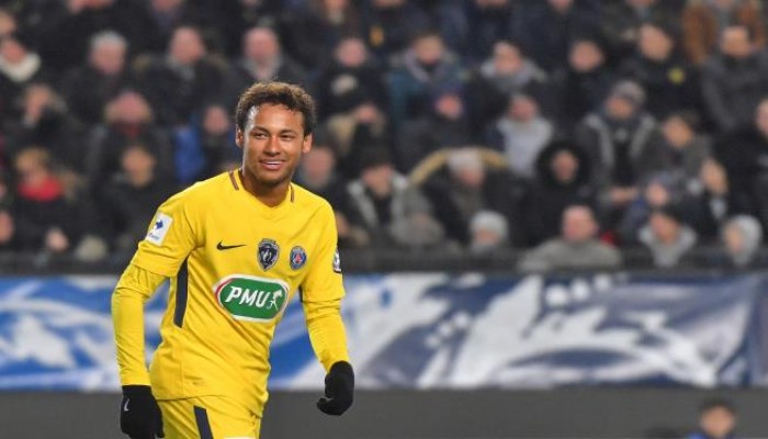 نيمار يعلن الحرب على برشلونة ويُطالب بمستحقاته