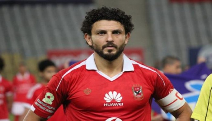 عودة غالي تقسم جماهير الأهلي إلى نصفين!