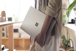 مايكروسوفت تبني سرًا نسخة أقل حجمًا وأكثر حداثة من ويندوز