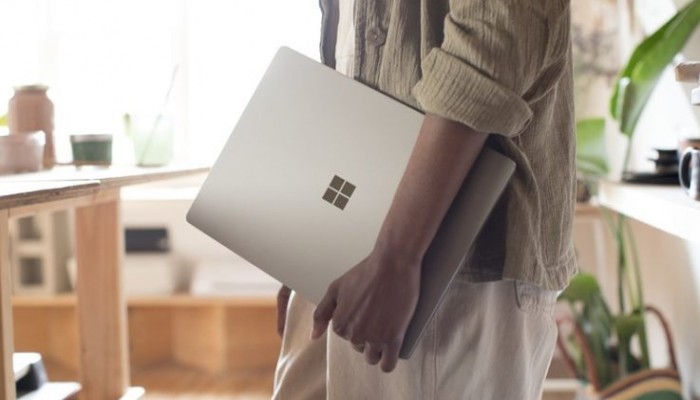 مايكروسوفت تبني سرًا نسخة أقل حجمًا وأكثر حداثة من ويندوز